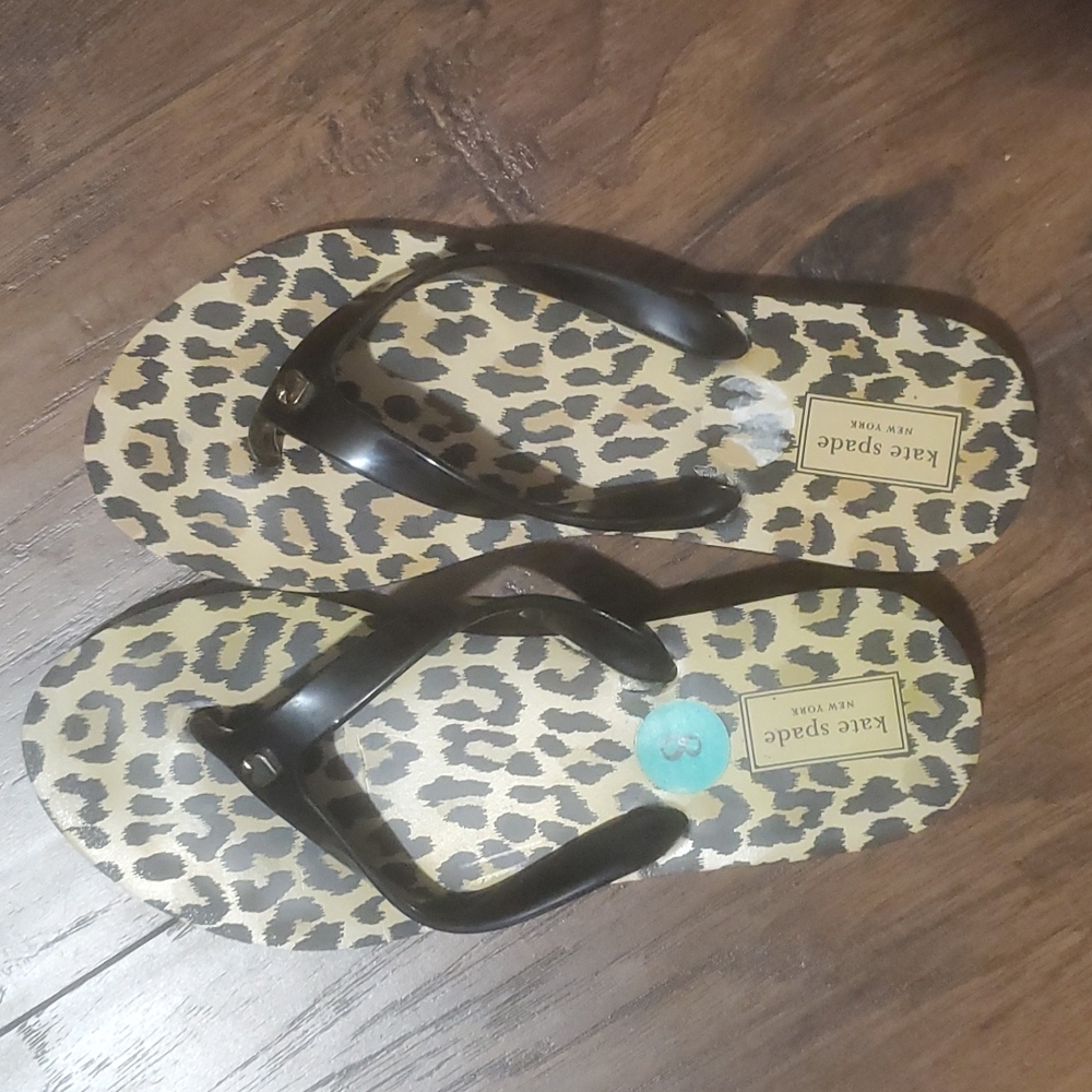 NWOT Kate Spade flip flops